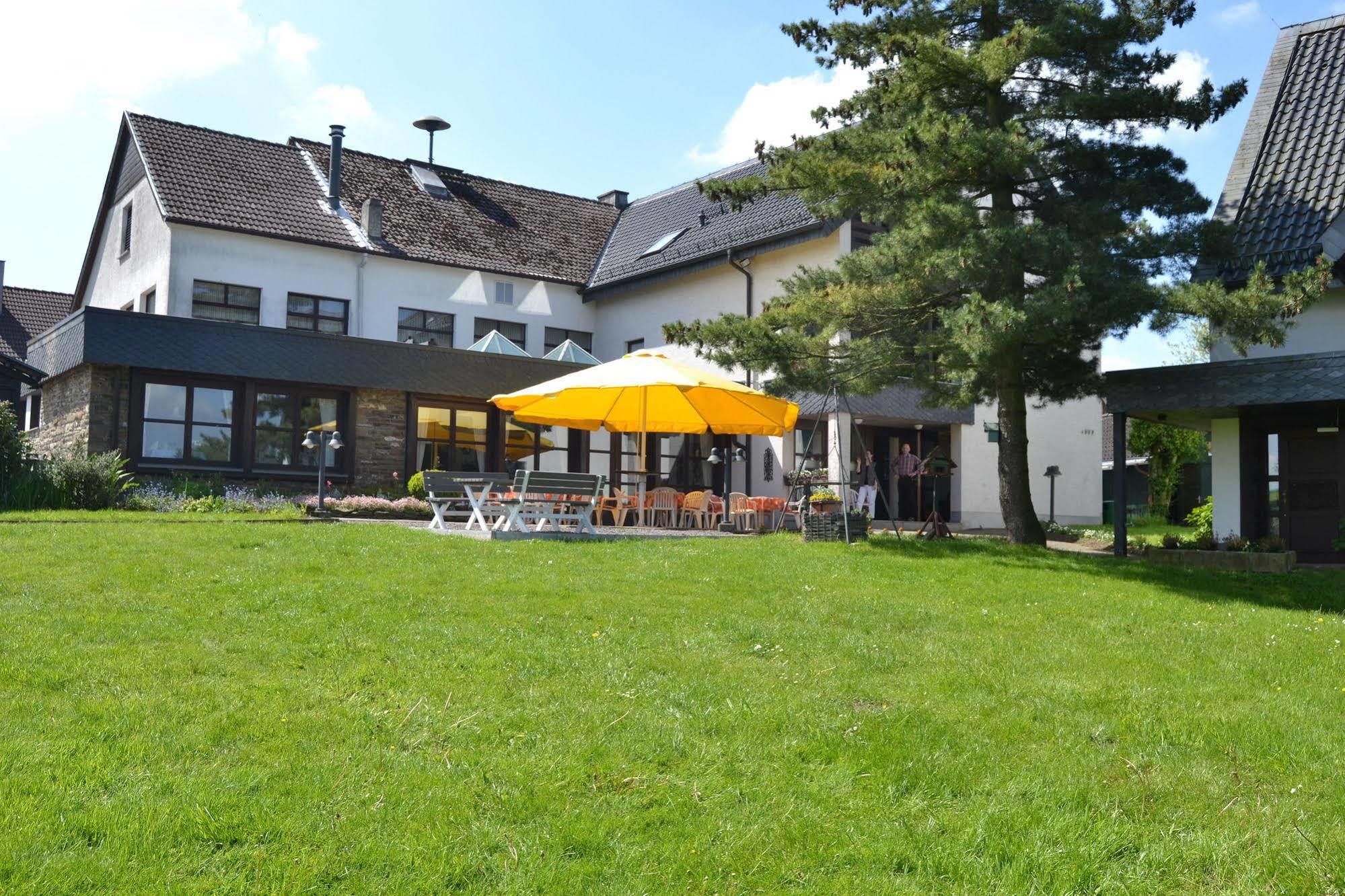 Gasthof Spelsberg Altena Extérieur photo